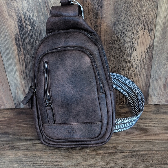Cluci Handbags - Cluci Sling Vegan Leather Fanny Pack Crossbody Chest Bag NWT C296